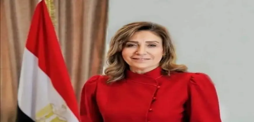 وزيرة الثقافة: ثورة 30 يونيو انتصرت لإرادة الشعب المصري ..ونحرص على الاحتفاء بها