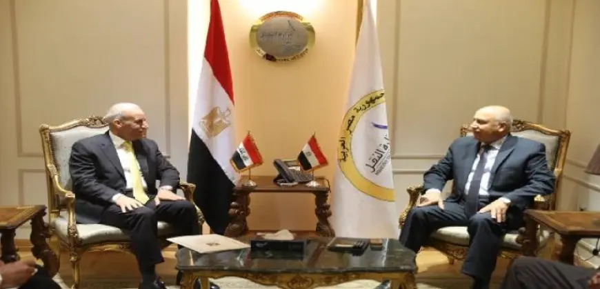 وزير النقل يبحث مع السفير العراقي بالقاهرة تحقيق انطلاقة كبيرة بمشروعات البنية التحتية بالعراق
