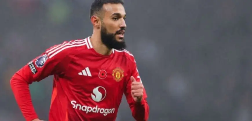 المغربي مزراوي يفوز بجائزة أفضل لاعب في مانشستر يونايتد لشهر نوفمبر