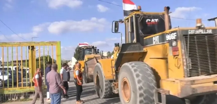 بدء دخول معدات ثقيلة إلى غزة عبر معبر رفح تمهيدا لإعادة الإعمار القطاع